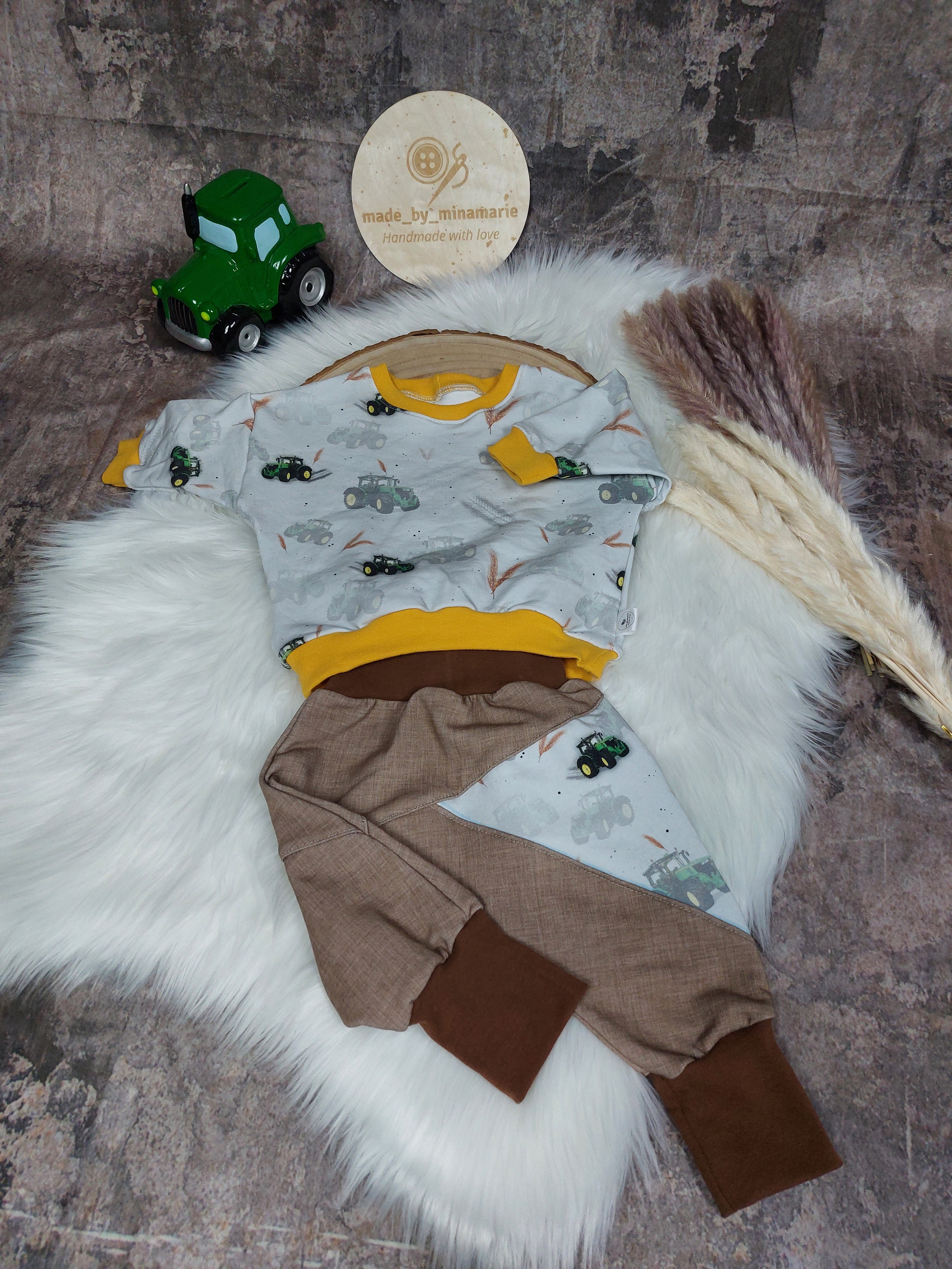 Grüner Traktor Dauervorbestellung